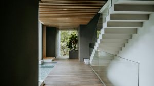 Interior acogedor de una segunda residencia bien cuidada